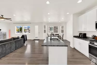 615 S 1400 W, Syracuse, UT 84075 - Photo 14