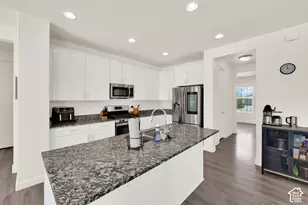 615 S 1400 W, Syracuse, UT 84075 - Photo 12