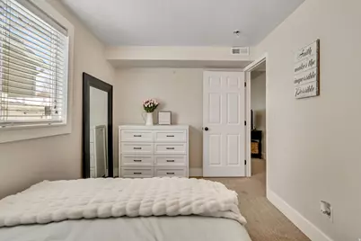 1493 W Pebblecreek Dr, Layton, UT 84041 - Photo 28