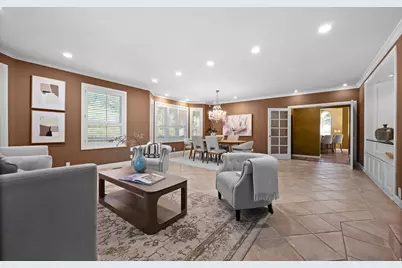 5757 S Holladay Blvd E, Holladay, UT 84121 - Photo 10