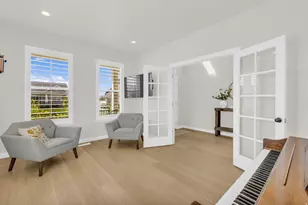 2195 S Betsy Way, Kaysville, UT 84037 - Photo 6