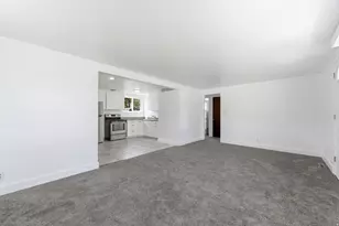 566 Miller Ave, Layton, UT 84041 - Photo 6