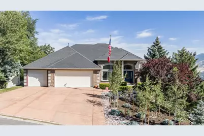 3252 Sunset Hollow Dr, Bountiful, UT 84010 - Photo 4