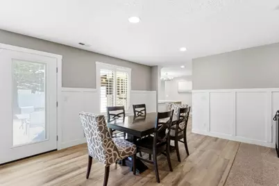 2393 W Bueno Vista Dr, West Jordan, UT 84088 - Photo 10