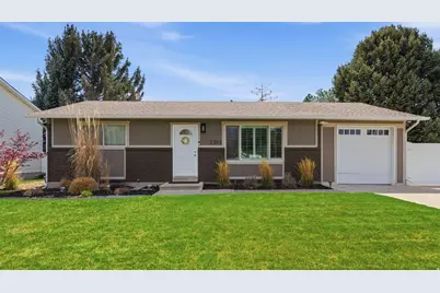 2393 W Bueno Vista Dr, West Jordan, UT 84088 - Photo 2