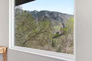 2092 E 11270 S, Sandy, UT 84092 - Photo 40