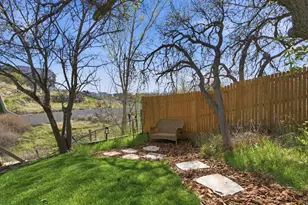 2092 E 11270 S, Sandy, UT 84092 - Photo 44
