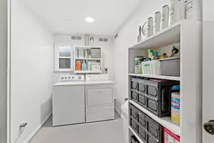 2092 E 11270 S, Sandy, UT 84092 - Photo 36