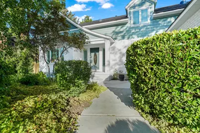 8965 S Quail Run Dr E, Sandy, UT 84093 - Photo 36