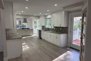 8965 S Quail Run Dr E, Sandy, UT 84093 - Photo 46