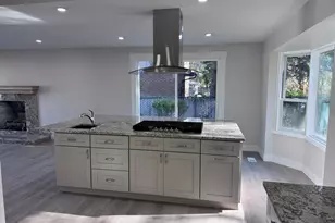 8965 S Quail Run Dr E, Sandy, UT 84093 - Photo 44