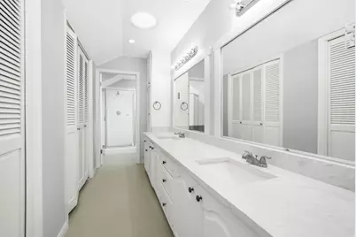 8965 S Quail Run Dr E, Sandy, UT 84093 - Photo 18