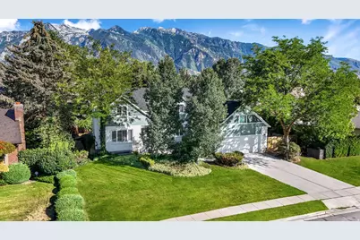 8965 S Quail Run Dr E, Sandy, UT 84093 - Photo 2