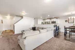 457 S Day Dream Ln, Saratoga Springs, UT 84045 - Photo 4