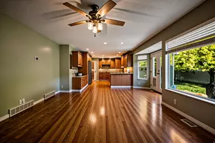 65 W 850 S, Centerville, UT 84014 - Photo 6