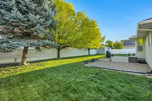 65 W 850 S, Centerville, UT 84014 - Photo 36