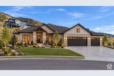 730 E 400 N #13, Providence, UT 84332 - Photo 2