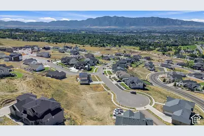 730 E 400 N #13, Providence, UT 84332 - Photo 26