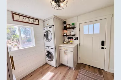 412 W Center St, Blanding, UT 84511 - Photo 12