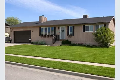 330 N Pinewood Cir, Price, UT 84501 - Photo 1