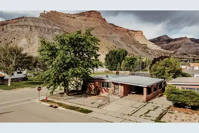 1 S 3rd Ave, Helper, UT 84526 - Photo 4