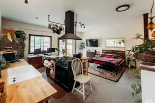 1 S 3rd Ave, Helper, UT 84526 - Photo 38