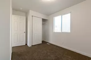 5125 W Loomis Ln, Salt Lake City, UT 84118 - Photo 10