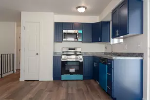 5125 W Loomis Ln, Salt Lake City, UT 84118 - Photo 6