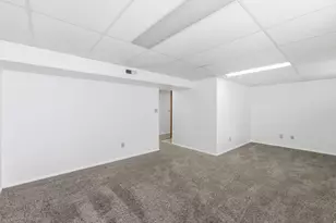 4668 S Greenvalley Dr, Millcreek, UT 84107 - Photo 10