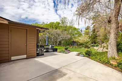 2250 S Belaire Dr, Salt Lake City, UT 84109 - Photo 36