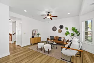 255 W 2700 N, Pleasant View, UT 84414 - Photo 2