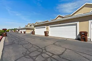 255 W 2700 N, Pleasant View, UT 84414 - Photo 24