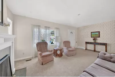 861 E Bel Mar Dr, South Ogden, UT 84403 - Photo 2