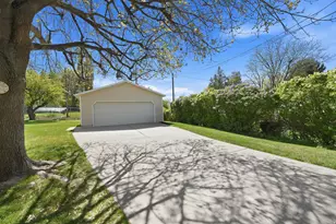 861 E Bel Mar Dr, South Ogden, UT 84403 - Photo 18