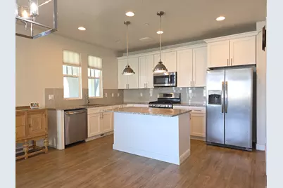 4658 W Boathouse Cir S, South Jordan, UT 84009 - Photo 8