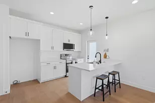 7645 S 300 E, Sandy, UT 84047 - Photo 10