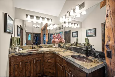 10280 S Dimple Dell Rd, Sandy, UT 84092 - Photo 44