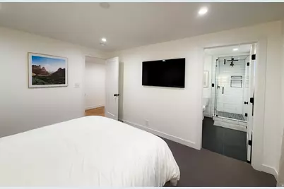 3089 S 2075 E, Salt Lake City, UT 84109 - Photo 44