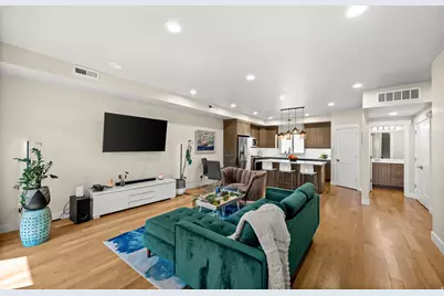 1838 E Melbourne Ct, Millcreek, UT 84106 - Photo 8