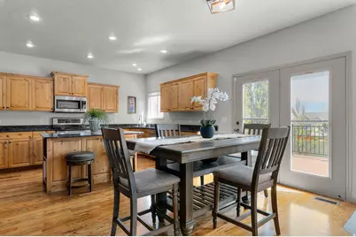 1374 S Lea Ct, Saratoga Springs, UT 84045 - Photo 10