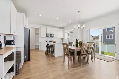 792 S 4000 W, Syracuse, UT 84075 - Photo 2