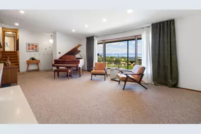 1866 N 1450 E, Provo, UT 84604 - Photo 14