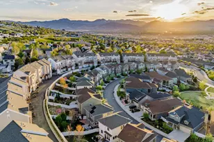 994 E Deer Arch Ln, Draper, UT 84020 - Photo 32