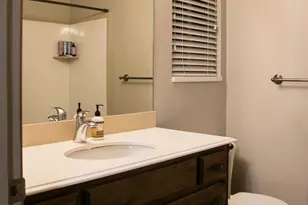 1534 E Shadow Dr N, Eagle Mountain, UT 84005 - Photo 12