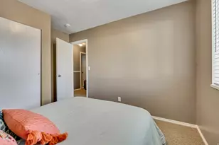 687 W 1900 N, Centerville, UT 84014 - Photo 10