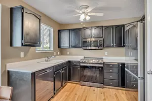 687 W 1900 N, Centerville, UT 84014 - Photo 6