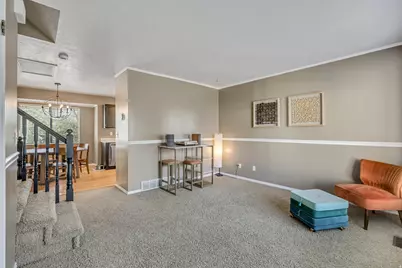 687 W 1900 N, Centerville, UT 84014 - Photo 2