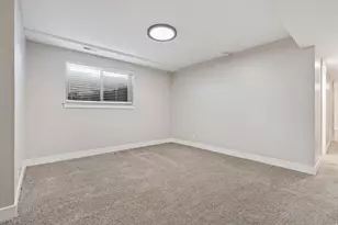 10261 S 3200 W, South Jordan, UT 84095 - Photo 46