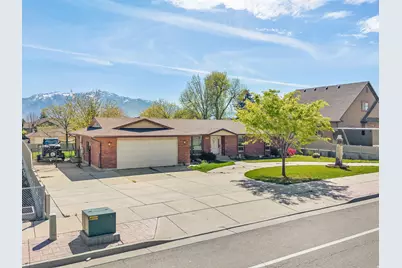 10261 S 3200 W, South Jordan, UT 84095 - Photo 4