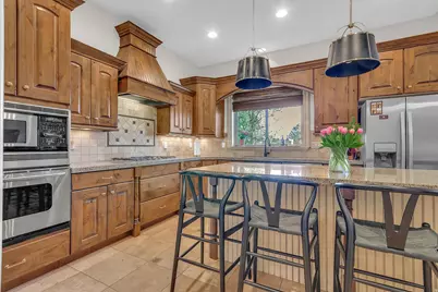 1584 E 11400 S, Sandy, UT 84092 - Photo 16